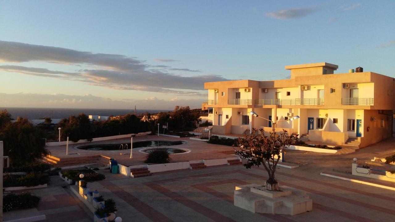 Les Grottes Tunis